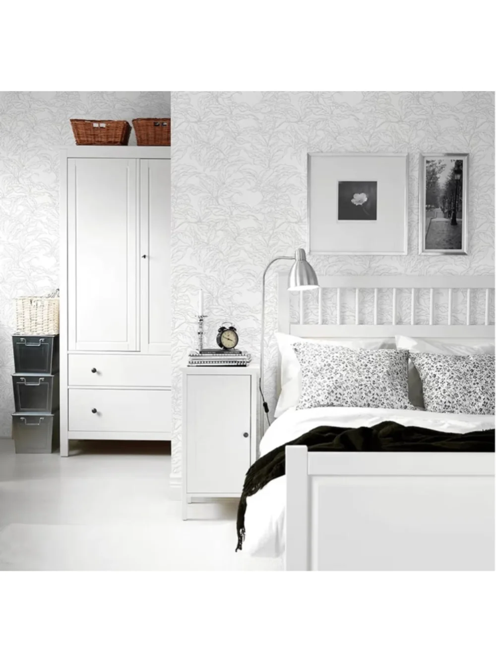 New Gray Floral Peel & Stick Adhesive Removable Wallpaper 17.3